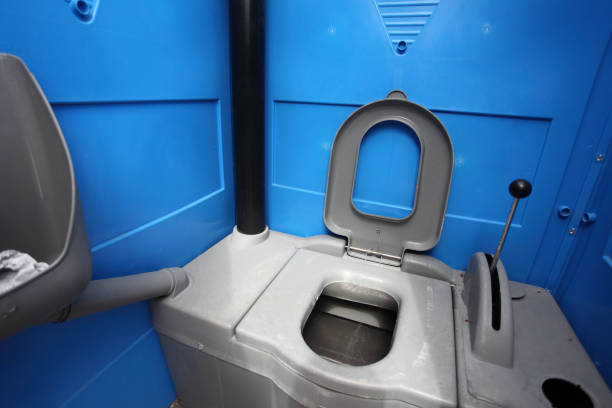 Best Luxury portable toilet rental  in Hooks, TX
